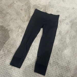 Lululemon black leggings 3/4 length